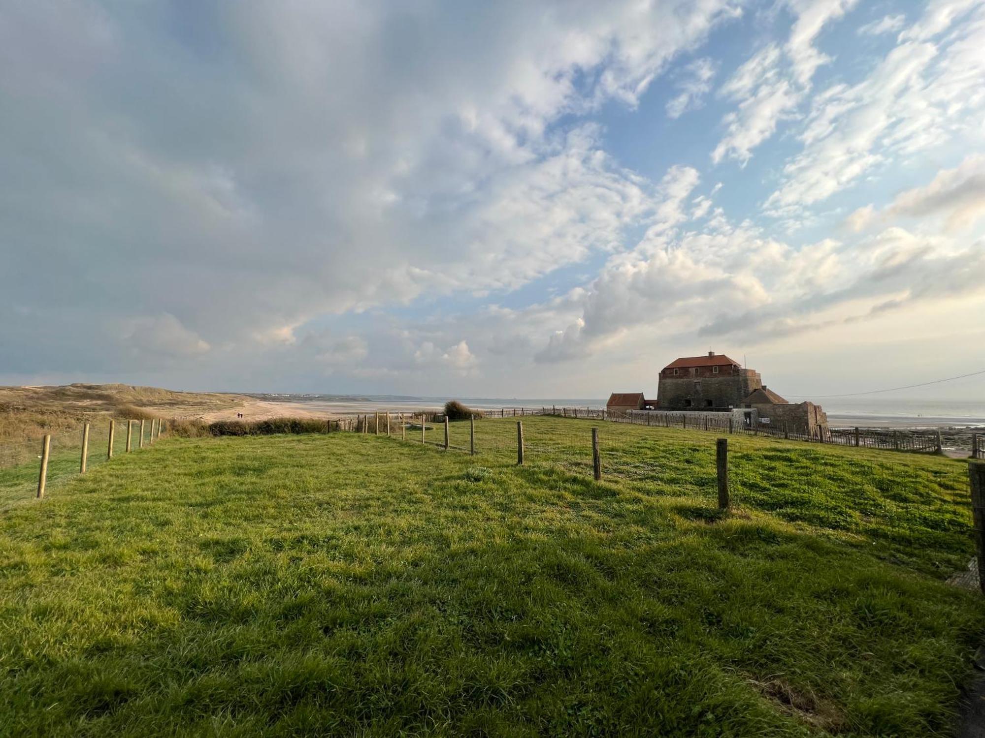 Maison En Bord De Mer Ambleteuse Exterior photo